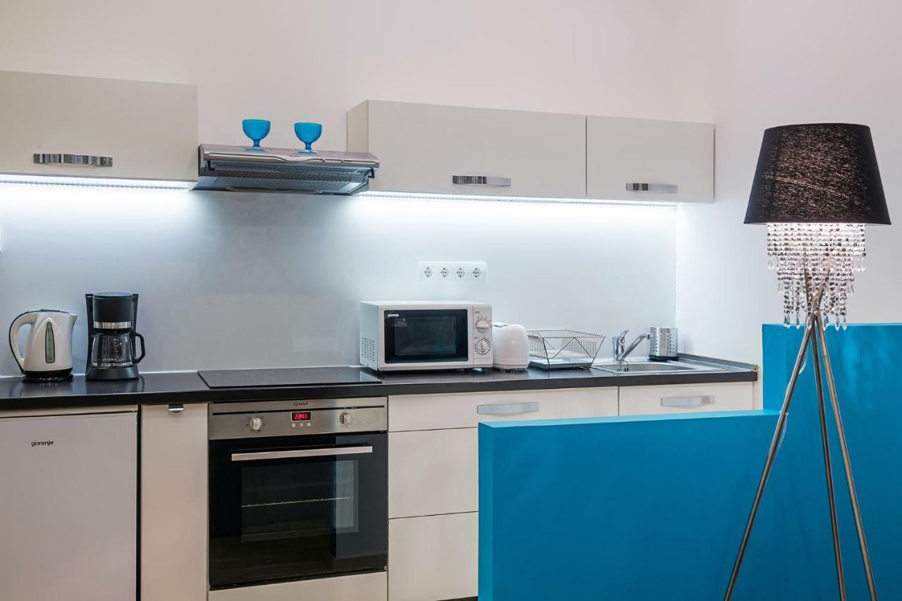 Parking, Ac, 2 Bedroom Design Flat In The Center Budapest Luaran gambar